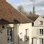 Lavarande By La Boite En * Senlis (Oise)