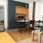 Apartment Lavarande By La Boite En *